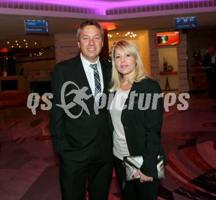 Sportgala. Nacht des Sports. Ehrung Sportler des Jahres. Fritz Strobl mit Frau Bettina. Velden, 22.12.2015.
Foto: Kuess 
---
pressefotos, pressefotografie, kuess, qs, qspictures, sport, bild, bilder, bilddatenbank