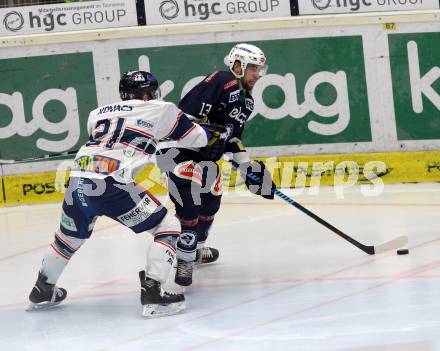 EBEL. Eishockey Bundesliga. EC VSV gegen Fehervar AV 19. Ziga Pance,  (VSV), Csaba Kovacs (Alba Volan). Villach, am 22.12.2015.
Foto: Kuess 


---
pressefotos, pressefotografie, kuess, qs, qspictures, sport, bild, bilder, bilddatenbank