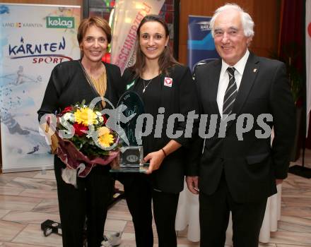 Sportgala. Nacht des Sports. Ehrung Sportler des Jahres. Eva, Lara, Ernst Vadlau. Velden, 22.12.2015.
Foto: Kuess 
---
pressefotos, pressefotografie, kuess, qs, qspictures, sport, bild, bilder, bilddatenbank