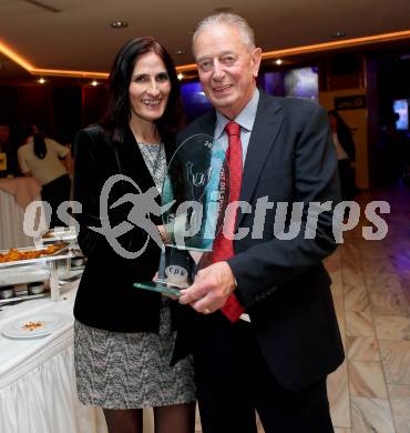 Sportgala. Nacht des Sports. Ehrung Sportler des Jahres. Walter Ludescher mit Frau. Velden, 22.12.2015.
Foto: Kuess 
---
pressefotos, pressefotografie, kuess, qs, qspictures, sport, bild, bilder, bilddatenbank