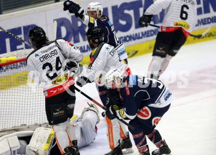 EBEL. Eishockey Bundesliga. EC VSV gegen Dornbirner Eishockey Club. Torjubel Patrick Platzer (VSV). Villach, am 30.12.2015.
Foto: Kuess 


---
pressefotos, pressefotografie, kuess, qs, qspictures, sport, bild, bilder, bilddatenbank