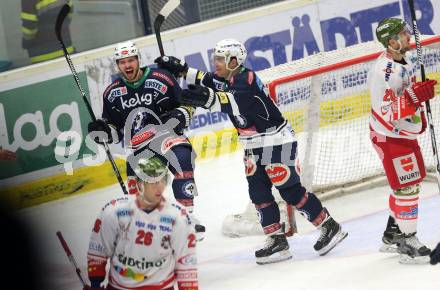 EBEL. Eishockey Bundesliga. EC VSV gegen HCB Suedtirol. Torjubel Benjamin Petrik, Brock McBride (VSV). Villach, am 1.1.2016.
Foto: Kuess 


---
pressefotos, pressefotografie, kuess, qs, qspictures, sport, bild, bilder, bilddatenbank