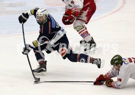 EBEL. Eishockey Bundesliga. EC VSV gegen HCB Suedtirol. Rick Schofield,  (VSV), Taylor Vause (Bozen). Villach, am 1.1.2016.
Foto: Kuess 


---
pressefotos, pressefotografie, kuess, qs, qspictures, sport, bild, bilder, bilddatenbank