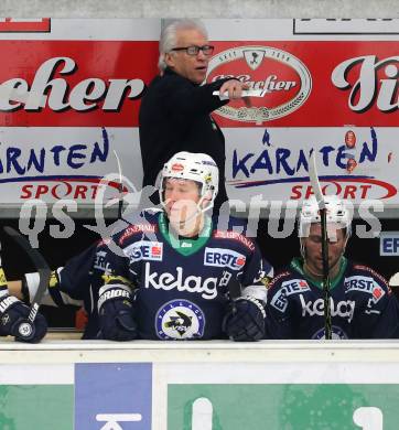 EBEL. Eishockey Bundesliga. EC VSV gegen HCB Suedtirol. Trainer Greg Holst (VSV). Villach, am 1.1.2016.
Foto: Kuess 


---
pressefotos, pressefotografie, kuess, qs, qspictures, sport, bild, bilder, bilddatenbank