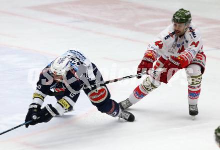 EBEL. Eishockey Bundesliga. EC VSV gegen HCB Suedtirol. Daniel Nageler, (VSV), Hannes Oberdoerfer (Bozen). Villach, am 1.1.2016.
Foto: Kuess 


---
pressefotos, pressefotografie, kuess, qs, qspictures, sport, bild, bilder, bilddatenbank