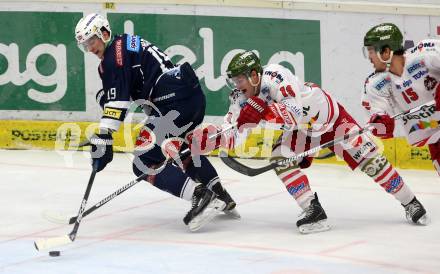 EBEL. Eishockey Bundesliga. EC VSV gegen HCB Suedtirol. Stefan Bacher,  (VSV), Taylor Vause (Bozen). Villach, am 1.1.2016.
Foto: Kuess 


---
pressefotos, pressefotografie, kuess, qs, qspictures, sport, bild, bilder, bilddatenbank