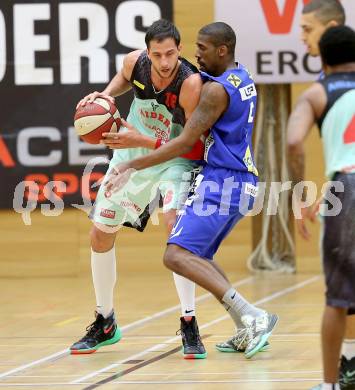 Basketball OEBV Cup. Raiders Villach gegen Swans Gmunden. Marko Kolaric (Villach), Tre Dominique Johnson (Gmunden). Villach, am 3.1.2016.
Foto: Kuess
---
pressefotos, pressefotografie, kuess, qs, qspictures, sport, bild, bilder, bilddatenbank