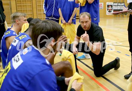 Basketball OEBV Cup. Raiders Villach gegen Swans Gmunden. Trainer Bernd Wimmer (Gmunden). Villach, am 3.1.2016.
Foto: Kuess
---
pressefotos, pressefotografie, kuess, qs, qspictures, sport, bild, bilder, bilddatenbank