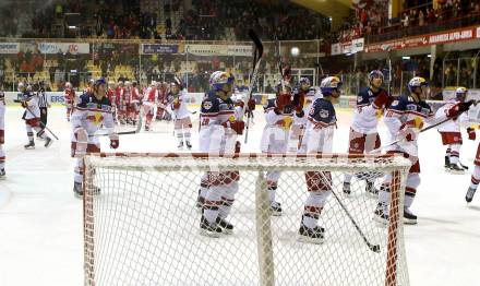 EBEL. Eishockey Bundesliga. KAC gegen EC Red Bull Salzburg. Jubel Salzburg. Klagenfurt, am 5.1.2016.
Foto: Kuess

---
pressefotos, pressefotografie, kuess, qs, qspictures, sport, bild, bilder, bilddatenbank