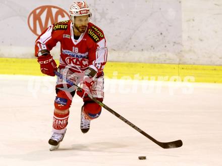 EBEL. Eishockey Bundesliga. KAC gegen EC Red Bull Salzburg. Thomas Koch (KAC). Klagenfurt, am 5.1.2016.
Foto: Kuess

---
pressefotos, pressefotografie, kuess, qs, qspictures, sport, bild, bilder, bilddatenbank