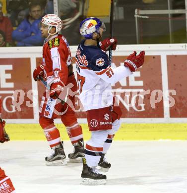 EBEL. Eishockey Bundesliga. KAC gegen EC Red Bull Salzburg. Torjubel Pehr Ledin (Salzburg). Klagenfurt, am 5.1.2016.
Foto: Kuess

---
pressefotos, pressefotografie, kuess, qs, qspictures, sport, bild, bilder, bilddatenbank