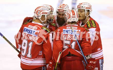 EBEL. Eishockey Bundesliga. KAC gegen HDD TELEMACH Olimpija Ljubljana. Torjubel Oliver Setzinger, Daniel Obersteiner,Martin Schumnig, Kevin Kapstad, Manuel Geier (KAC). Klagenfurt, am 8.1.2016.
Foto: Kuess

---
pressefotos, pressefotografie, kuess, qs, qspictures, sport, bild, bilder, bilddatenbank