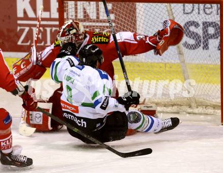 EBEL. Eishockey Bundesliga. KAC gegen HDD TELEMACH Olimpija Ljubljana. Rene Swette, (KAC), Roland Kaspitz (Laibach). Klagenfurt, am 8.1.2016.
Foto: Kuess

---
pressefotos, pressefotografie, kuess, qs, qspictures, sport, bild, bilder, bilddatenbank