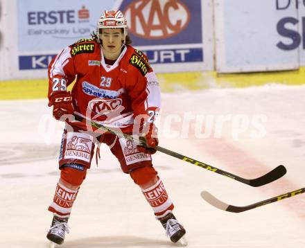 EBEL. Eishockey Bundesliga. KAC gegen HDD TELEMACH Olimpija Ljubljana. Nikolaus Kraus (KAC). Klagenfurt, am 8.1.2016.
Foto: Kuess

---
pressefotos, pressefotografie, kuess, qs, qspictures, sport, bild, bilder, bilddatenbank