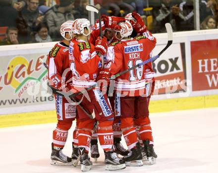 EBEL. Eishockey Bundesliga. KAC gegen 	Moser Medical Graz 99ers. Torjubel Manuel Ganahl, Kevin Kapstad, Martin Schumnig, Thomas Koch, Jamie Lundmark (KAC). Klagenfurt, am 10.1.2016.
Foto: Kuess

---
pressefotos, pressefotografie, kuess, qs, qspictures, sport, bild, bilder, bilddatenbank