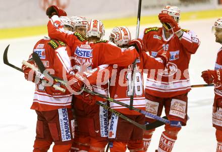 EBEL. Eishockey Bundesliga. KAC gegen 	Moser Medical Graz 99ers. Torjubel Jamie Lundmark, Thomas Hundertpfund, Thomas Koch, Jea Francois Jacques (KAC). Klagenfurt, am 10.1.2016.
Foto: Kuess

---
pressefotos, pressefotografie, kuess, qs, qspictures, sport, bild, bilder, bilddatenbank