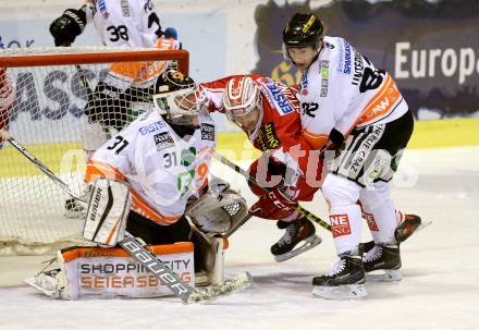 EBEL. Eishockey Bundesliga. KAC gegen 	Moser Medical Graz 99ers. Oliver Setzinger, (KAC), Sebastian Dahm, Clemens Unterweger  (Graz). Klagenfurt, am 10.1.2016.
Foto: Kuess

---
pressefotos, pressefotografie, kuess, qs, qspictures, sport, bild, bilder, bilddatenbank