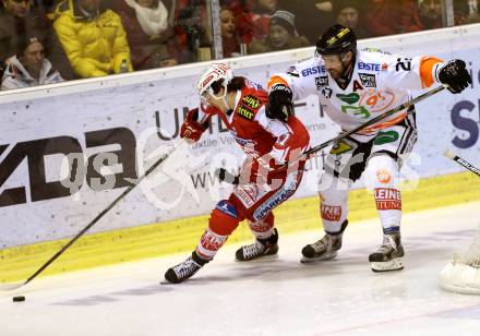 EBEL. Eishockey Bundesliga. KAC gegen 	Moser Medical Graz 99ers. Manuel Ganahl,  (KAC), Stephen Werner (Graz). Klagenfurt, am 10.1.2016.
Foto: Kuess

---
pressefotos, pressefotografie, kuess, qs, qspictures, sport, bild, bilder, bilddatenbank