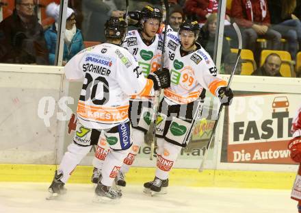 EBEL. Eishockey Bundesliga. KAC gegen 	Moser Medical Graz 99ers. Torjubel Jonas Almtorp, Rupert Strohmeier, Alexander Feichtner (Graz). Klagenfurt, am 10.1.2016.
Foto: Kuess

---
pressefotos, pressefotografie, kuess, qs, qspictures, sport, bild, bilder, bilddatenbank