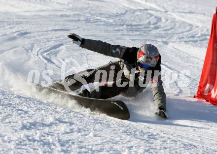 Snowboard. Training. Landeskader Kaernten.  Ina Meschik. Simonhoehe, 13.1.2016.
Foto: Kuess
---
pressefotos, pressefotografie, kuess, qs, qspictures, sport, bild, bilder, bilddatenbank