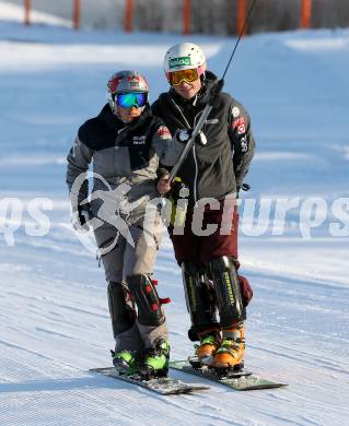 Snowboard. Training. Landeskader Kaernten.  Ina Meschik, Alexander Payer. Simonhoehe, 13.1.2016.
Foto: Kuess
---
pressefotos, pressefotografie, kuess, qs, qspictures, sport, bild, bilder, bilddatenbank