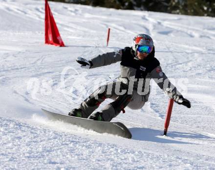 Snowboard. Training. Landeskader Kaernten.  Ina Meschik. Simonhoehe, 13.1.2016.
Foto: Kuess
---
pressefotos, pressefotografie, kuess, qs, qspictures, sport, bild, bilder, bilddatenbank