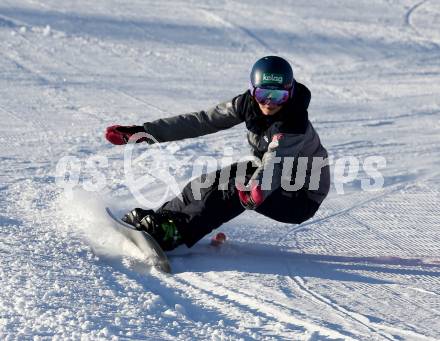 Snowboard. Training. Landeskader Kaernten. Sabine Schoeffmann. Simonhoehe, 13.1.2016.
Foto: Kuess
---
pressefotos, pressefotografie, kuess, qs, qspictures, sport, bild, bilder, bilddatenbank