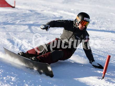 Snowboard. Training. Landeskader Kaernten.  Johann Stefaner. Simonhoehe, 13.1.2016.
Foto: Kuess
---
pressefotos, pressefotografie, kuess, qs, qspictures, sport, bild, bilder, bilddatenbank