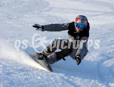 Snowboard. Training. Landeskader Kaernten.  Ina Meschik. Simonhoehe, 13.1.2016.
Foto: Kuess
---
pressefotos, pressefotografie, kuess, qs, qspictures, sport, bild, bilder, bilddatenbank