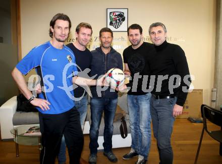 Fussball. Pressekonferenz Akademie RZ Pellets WAC. Mario Krassnitzer, Thomas Hoeller, Andreas Heraf, Guenter Walder, Goran Lucic. Klagenfurt, 13.1.2016.
Foto: Kuess
---
pressefotos, pressefotografie, kuess, qs, qspictures, sport, bild, bilder, bilddatenbank