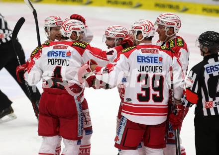 EBEL. Eishockey Bundesliga. EC VSV gegen KAC. Torjubel Jamie Lundmark, Steven Strong, Jonas Nordquist, Jean Francois Jacques, Mark Popovic (KAC). Villach, am 15.1.2016.
Foto: Kuess 


---
pressefotos, pressefotografie, kuess, qs, qspictures, sport, bild, bilder, bilddatenbank