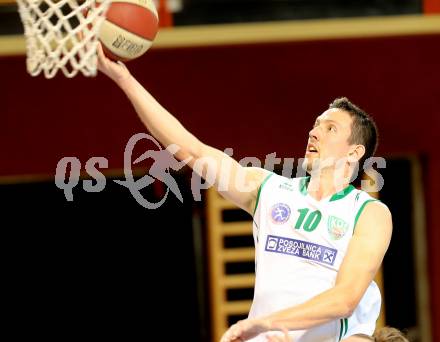 Basketball 2. Bundesliga 2015/16 Grunddurchgang 15. Runde. KOS Celovec  gegen Raiders Villach. Mali Grega (KOS). Klagenfurt, 16.1.2016.
Foto: Kuess
---
pressefotos, pressefotografie, kuess, qs, qspictures, sport, bild, bilder, bilddatenbank