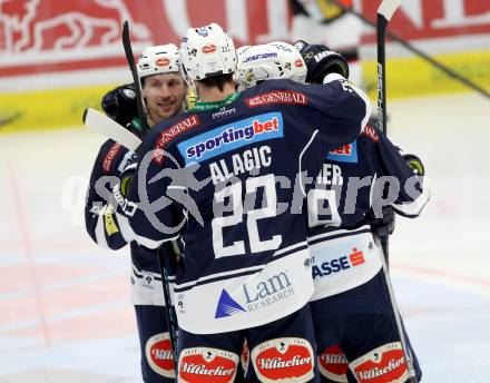 EBEL. Eishockey Bundesliga. EC VSV gegen HC Orli Znojmo. Torjubel (VSV). Villach, am 17.1.2016.
Foto: Kuess 


---
pressefotos, pressefotografie, kuess, qs, qspictures, sport, bild, bilder, bilddatenbank