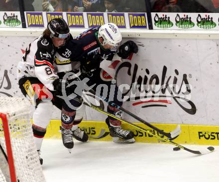 EBEL. Eishockey Bundesliga. EC VSV gegen HC Orli Znojmo. Patrick Platzer, (VSV), Libor Sulak (Znojmo). Villach, am 17.1.2016.
Foto: Kuess 


---
pressefotos, pressefotografie, kuess, qs, qspictures, sport, bild, bilder, bilddatenbank