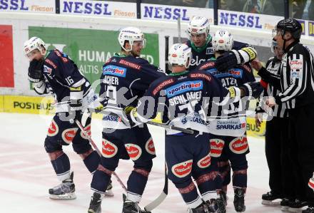 EBEL. Eishockey Bundesliga. EC VSV gegen HC Orli Znojmo. Torjubel (VSV). Villach, am 17.1.2016.
Foto: Kuess 


---
pressefotos, pressefotografie, kuess, qs, qspictures, sport, bild, bilder, bilddatenbank