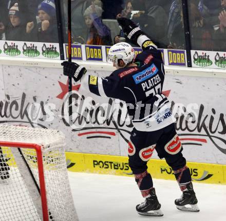 EBEL. Eishockey Bundesliga. EC VSV gegen HC Orli Znojmo. Torjubel Patrick Platzer (VSV). Villach, am 17.1.2016.
Foto: Kuess 


---
pressefotos, pressefotografie, kuess, qs, qspictures, sport, bild, bilder, bilddatenbank