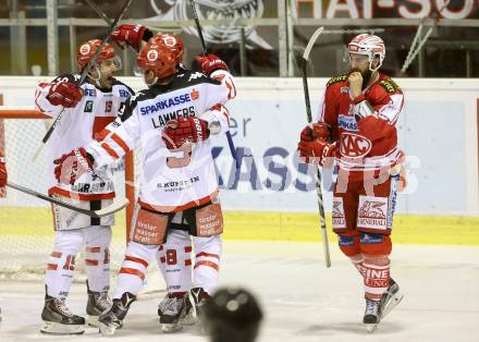 EBEL. Eishockey Bundesliga. KAC gegen 	HC TWK Innsbruck. Torjubel Hunter Bishop, John Lammers, Tyler Spurgeon (Innsbruck). Klagenfurt, am 22.1.2016.
Foto: Kuess

---
pressefotos, pressefotografie, kuess, qs, qspictures, sport, bild, bilder, bilddatenbank