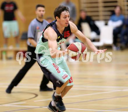 Basketball 2. Bundesliga 2015/16 Grunddurchgang 16. Runde. Villach Raiders  gegen St. Poelten Dragons. Thomas Finzgar (Villach). Villach, 24.1.2016.
Foto: Kuess
---
pressefotos, pressefotografie, kuess, qs, qspictures, sport, bild, bilder, bilddatenbank