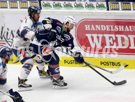 EBEL. Eishockey Bundesliga. EC VSV gegen Fehervar AV 19. Matt Kelly,  (VSV), Frank Banham (Fehervar). Villach, am 26.1.2016.
Foto: Kuess 


---
pressefotos, pressefotografie, kuess, qs, qspictures, sport, bild, bilder, bilddatenbank