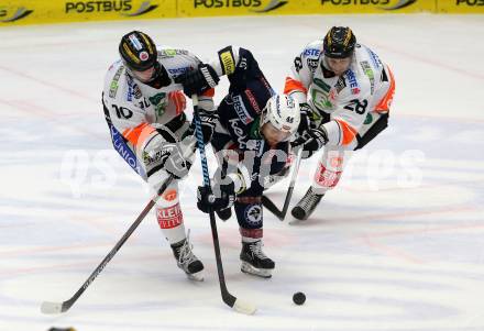 EBEL. Eishockey Bundesliga. EC VSV gegen Moser Medical Graz99ers. Brock McBride, (VSV), Zintis Nauris Zusevics, Ales Kranjc (Graz). Villach, am 29.1.2016.
Foto: Kuess 


---
pressefotos, pressefotografie, kuess, qs, qspictures, sport, bild, bilder, bilddatenbank