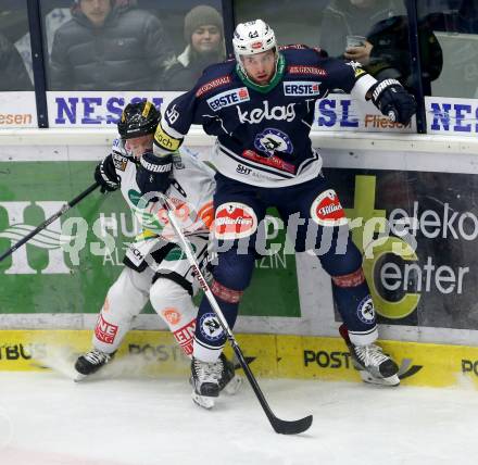 EBEL. Eishockey Bundesliga. EC VSV gegen Moser Medical Graz99ers. Richard Stehlik,  (VSV), Roland Kaspitz (Graz). Villach, am 29.1.2016.
Foto: Kuess 


---
pressefotos, pressefotografie, kuess, qs, qspictures, sport, bild, bilder, bilddatenbank