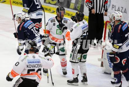 EBEL. Eishockey Bundesliga. EC VSV gegen Moser Medical Graz99ers. Torjubel Roland Kaspitz, Alexander Feichtner (Graz). Villach, am 29.1.2016.
Foto: Kuess 


---
pressefotos, pressefotografie, kuess, qs, qspictures, sport, bild, bilder, bilddatenbank