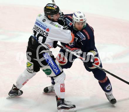 EBEL. Eishockey Bundesliga. EC VSV gegen Moser Medical Graz99ers. Richard Stehlik,  (VSV), Zintis Nauris Zusevics (Graz). Villach, am 29.1.2016.
Foto: Kuess 


---
pressefotos, pressefotografie, kuess, qs, qspictures, sport, bild, bilder, bilddatenbank