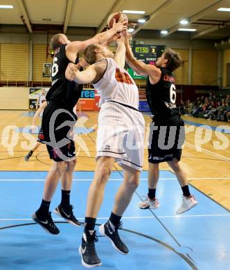 Basketball 2. Bundesliga 2015/16 Grunddurchgang 16. Runde. Woerthersee Piraten gegen Mattersburg Rocks. Sebastian Wuertz, (Woerthersee Piraten), Corey Hallett, David Jandl  (Mattersburg). Klagenfurt, 30.1.2016.
Foto: Kuess
---
pressefotos, pressefotografie, kuess, qs, qspictures, sport, bild, bilder, bilddatenbank