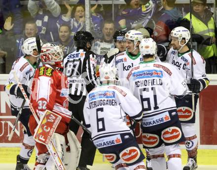 EBEL. Eishockey Bundesliga. KAC gegen VSV. Torjubel Christof Kromp, Eric Hunter (VSV). Klagenfurt, am 2.2.2016.
Foto: Kuess

---
pressefotos, pressefotografie, kuess, qs, qspictures, sport, bild, bilder, bilddatenbank