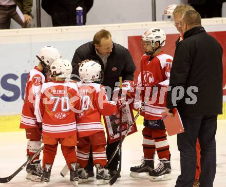 EBEL. Eishockey Bundesliga. KAC gegen VSV. Ehrung Geburtstag Karl Klemen (KAC). Klagenfurt, am 2.2.2016.
Foto: Kuess

---
pressefotos, pressefotografie, kuess, qs, qspictures, sport, bild, bilder, bilddatenbank