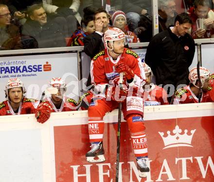 EBEL. Eishockey Bundesliga. KAC gegen VSV. KAC enttaeuscht. Klagenfurt, am 2.2.2016.
Foto: Kuess

---
pressefotos, pressefotografie, kuess, qs, qspictures, sport, bild, bilder, bilddatenbank