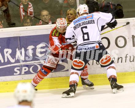 EBEL. Eishockey Bundesliga. KAC gegen VSV. Thomas Koch,  (KAC), Gerhard Unterluggauer (VSV). Klagenfurt, am 2.2.2016.
Foto: Kuess

---
pressefotos, pressefotografie, kuess, qs, qspictures, sport, bild, bilder, bilddatenbank