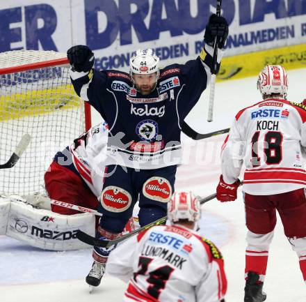 EBEL. Eishockey Bundesliga. EC VSV gegen KAC. Torjubel Gerhard Unterluggauer (VSV). Villach, am 5.2.2016.
Foto: Kuess 


---
pressefotos, pressefotografie, kuess, qs, qspictures, sport, bild, bilder, bilddatenbank