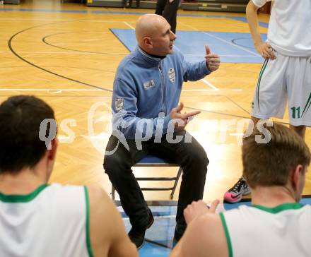 Basketball 2. Bundesliga 2015/16 Grunddurchgang 17. Runde. KOS Celovec gegen BBU Salzburg. Trainer Rok Zupan (KOS Celovec). Klagenfurt, 6.2.2016.
Foto: Kuess
---
pressefotos, pressefotografie, kuess, qs, qspictures, sport, bild, bilder, bilddatenbank